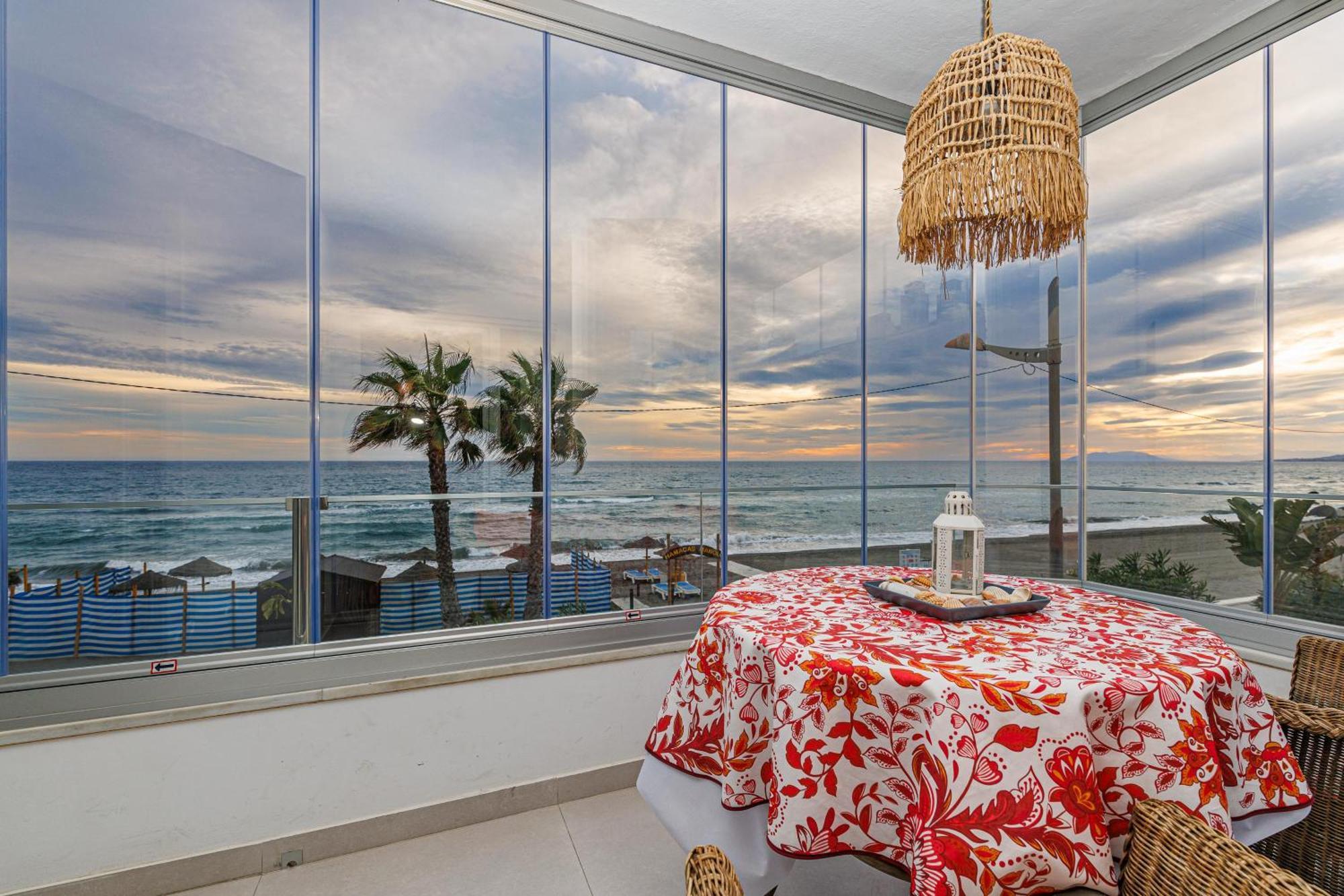 Laguna Beach Wohnung Mit Freiem Meerblick Torrox Exterior foto